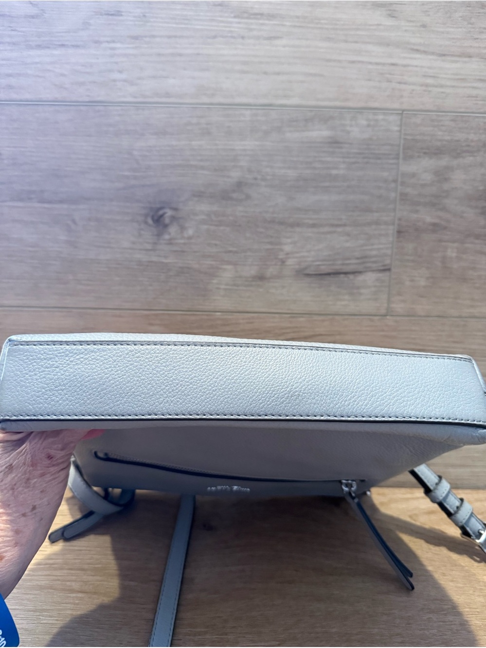 Kate Spade New York Pebbled Leather Crossbody Bag Gray Zip Top Adjustable Strap - Picture 3 of 7